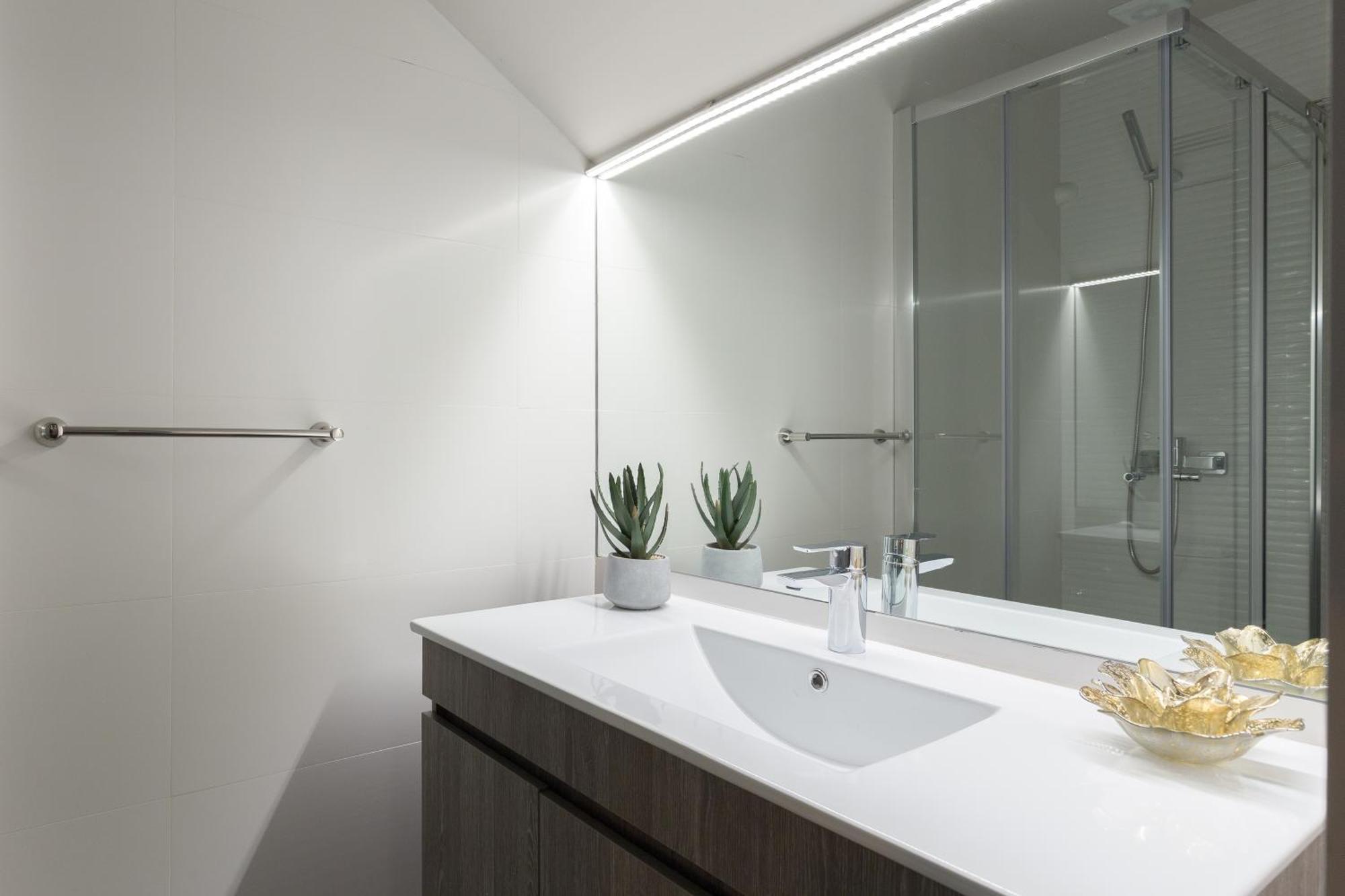 Host Wise - Charming Luxurious Flat With Garage Apartamento Porto Exterior foto